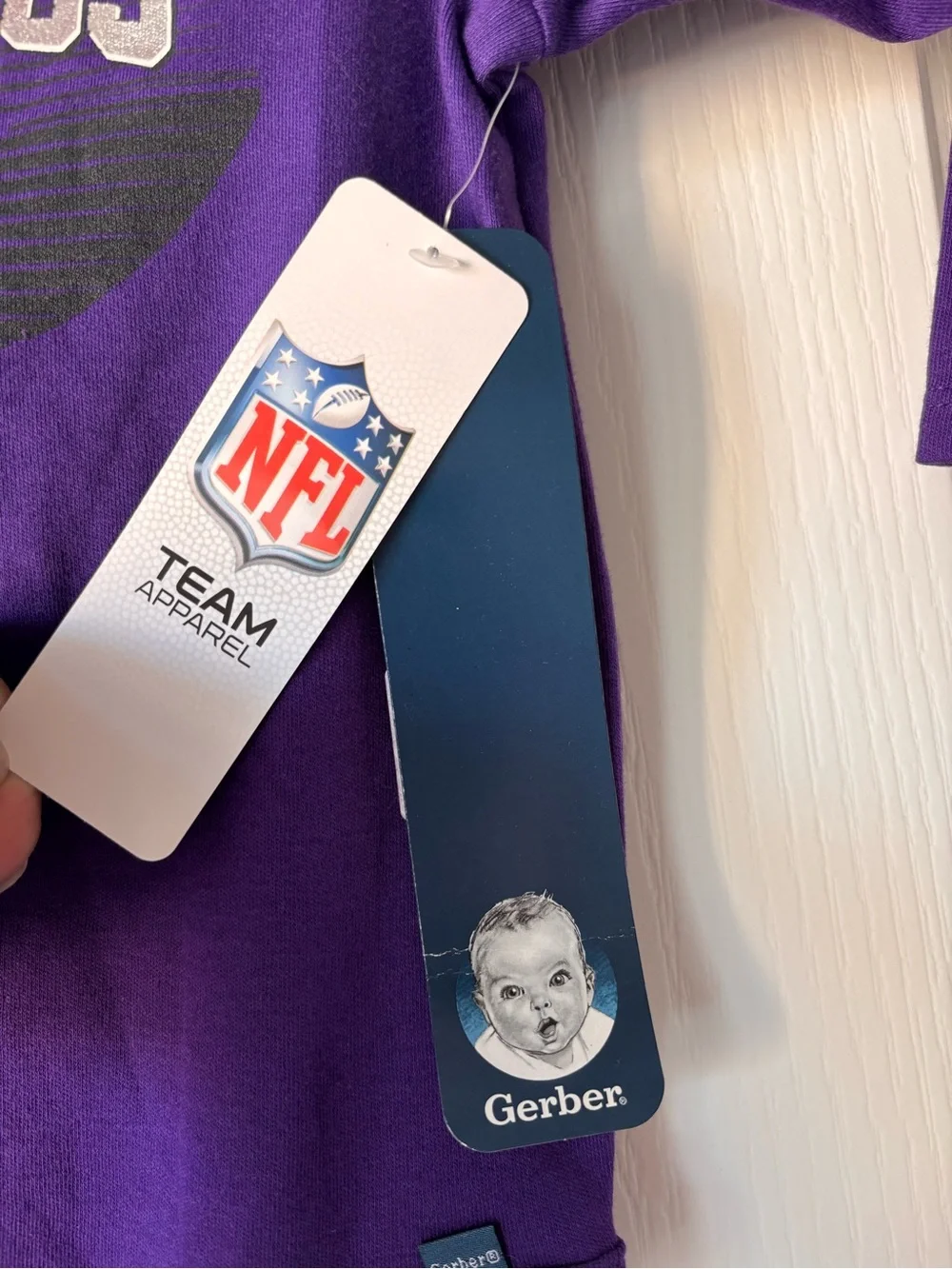 Minnesota Vikings New! Gerber Baby onesie 18 Months NFL Long Sleeve purple
